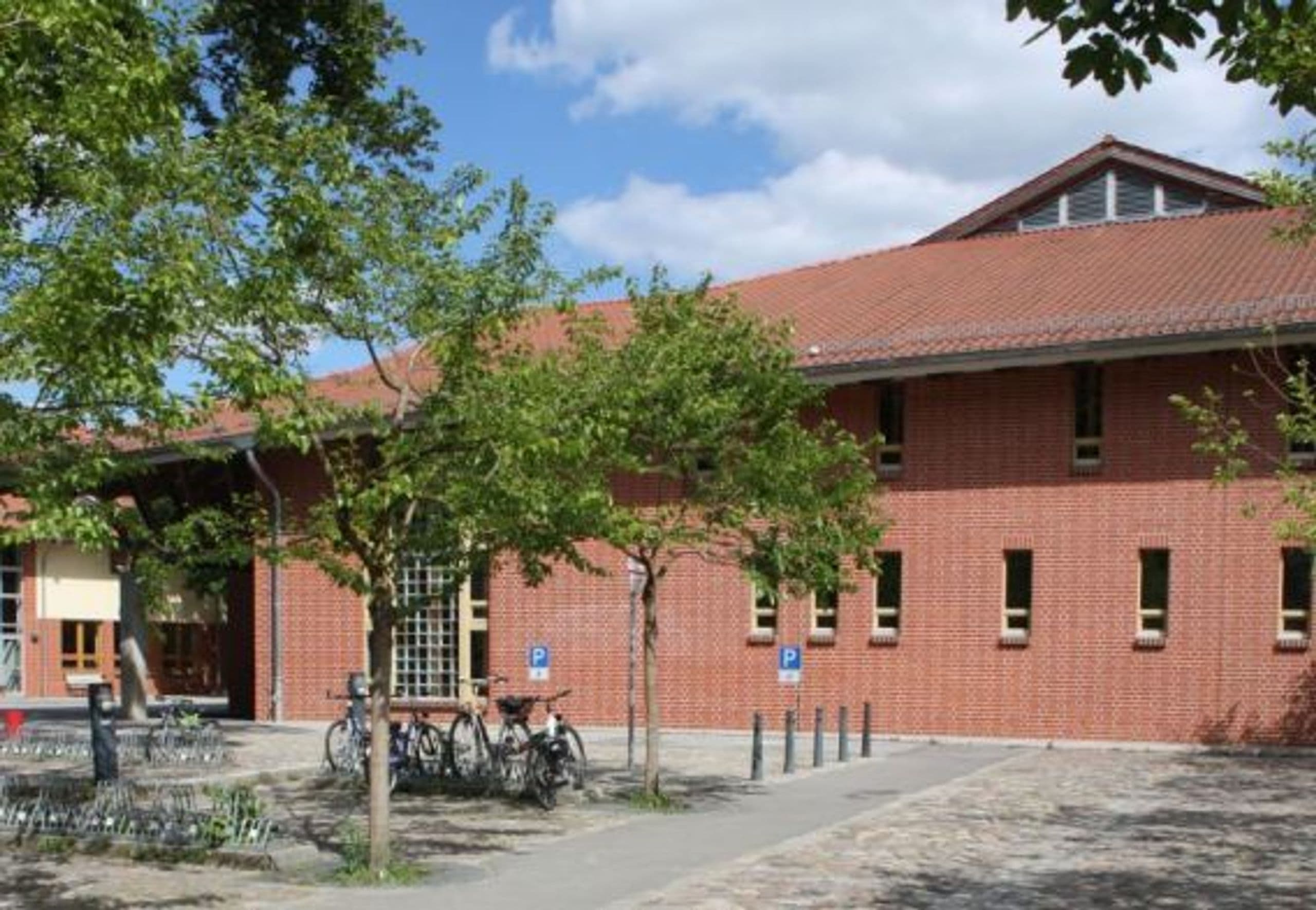Lehrer-Paul-Bester-Halle